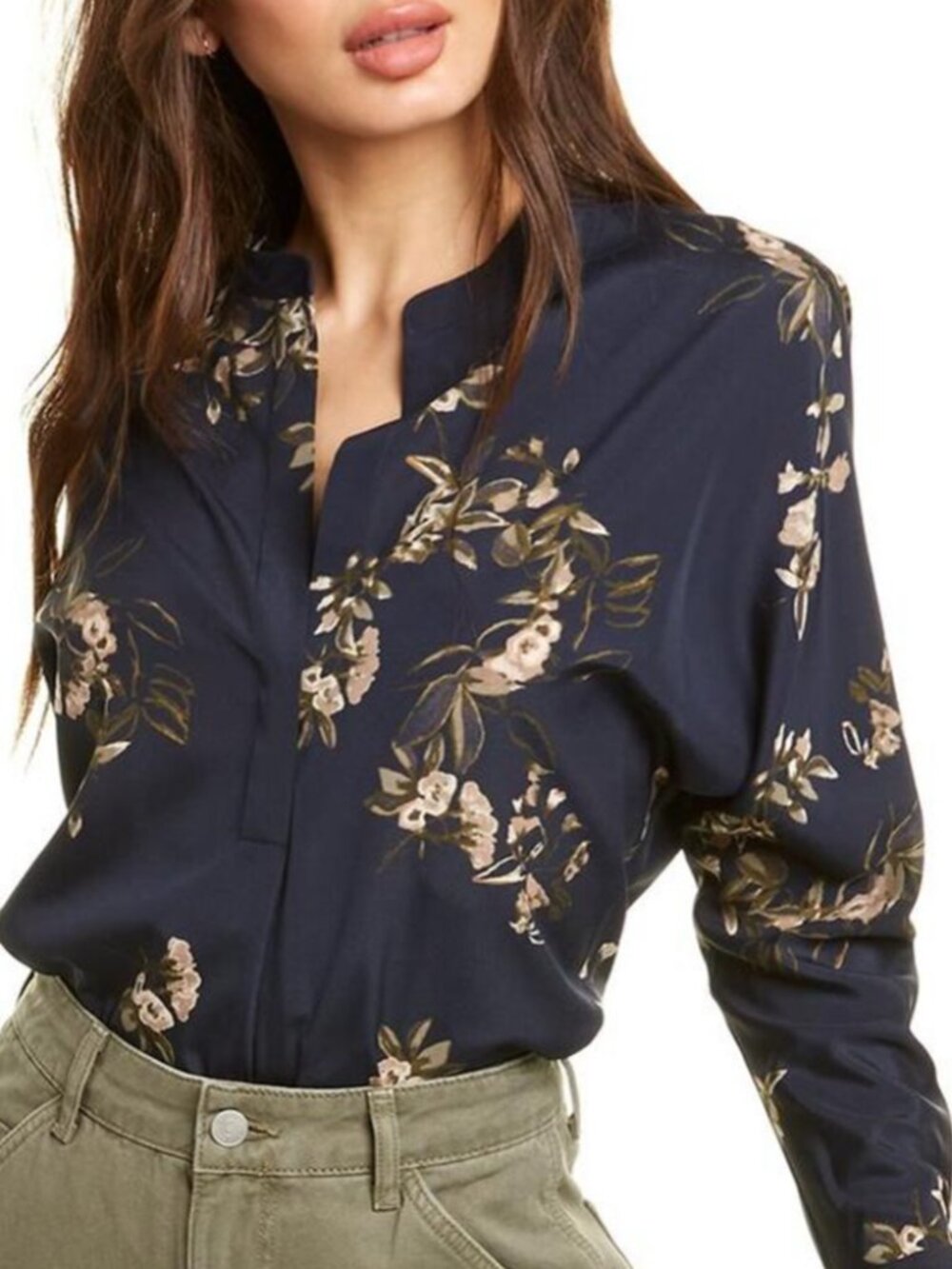 Vince Painted Blooms Floral Long Sleeve Blouse Top Size M Navy Blue Tunic $365